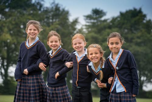 英国低龄留学如何选择合适的学校?