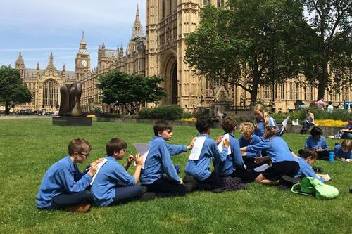 英国低龄留学如何选择合适的学校?